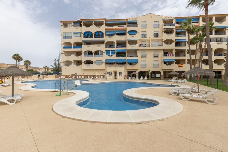 Foto fa95bb82-4ac2-47c2-a20b-560219680132. Pis amb aparcament piscina a Almerimar Ejido (El)