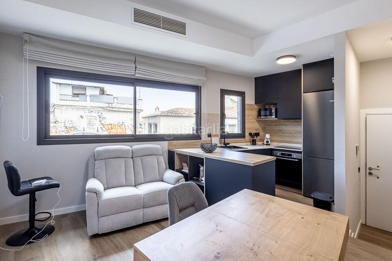 Foto 5c61dde0-aa4c-47c0-ae84-b6abe0f2cb70. Estudio  de reciente construcción con piscina, garaje y zonas comunes en Granada