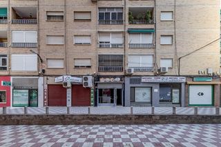Business premise in Barrio de Zaidín