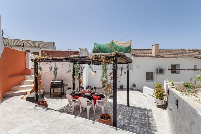 Foto fed80e19-6572-413f-af3d-330f2486bdd1. Casa amb aparcament a Moclín