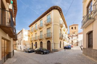 Edifici a Guadix. Edificio en venta en el corazon de guadix