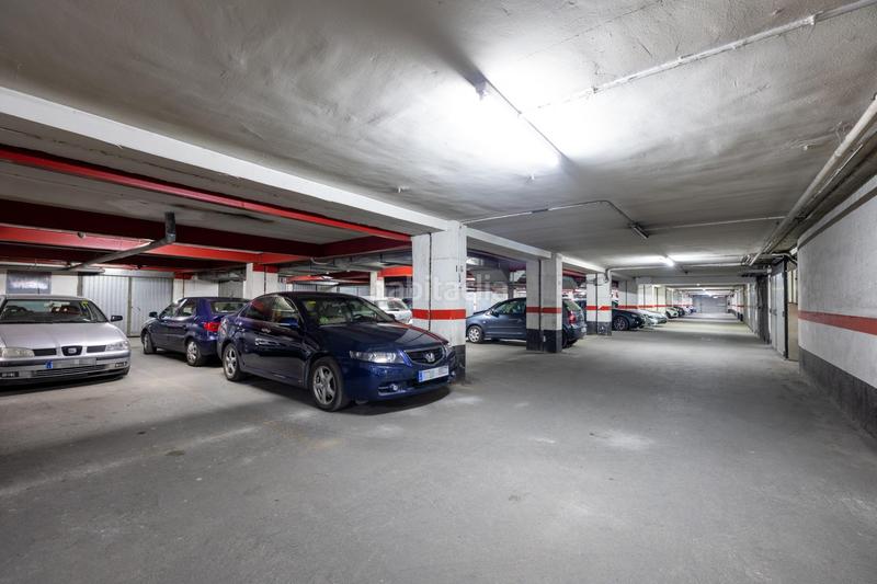 Foto 73d939a0-8ebc-4195-890e-a7eb3964e271. Posto auto in Barrio de Zaidín Granada