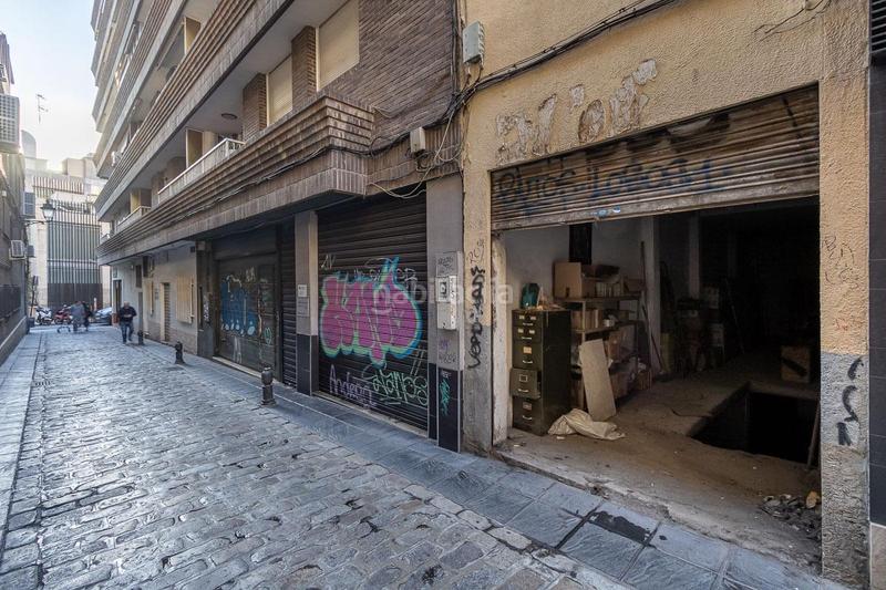 Foto a71c08f7-bd68-441c-b7ef-2787bff3d09e. Locale commerciale in Centro - Sagrario Granada