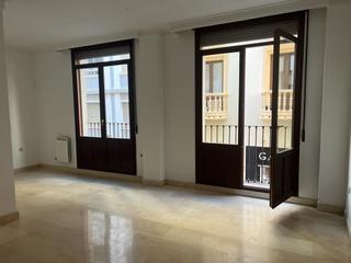 Lloguer Oficina a Centro - Sagrario. Se alquila oficina en calle puentezuelas.