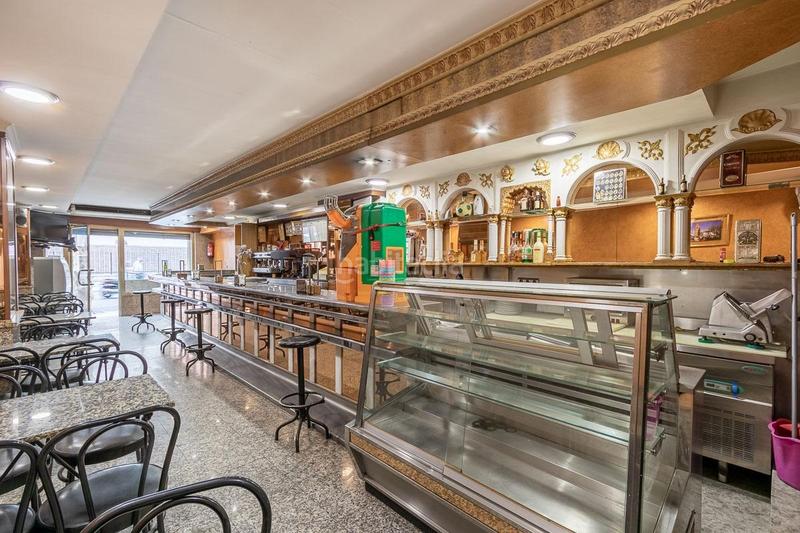 Foto be8789e9-3152-4b69-bcc7-fe7141276a11. Local commercial dans Plaza de Toros Granada