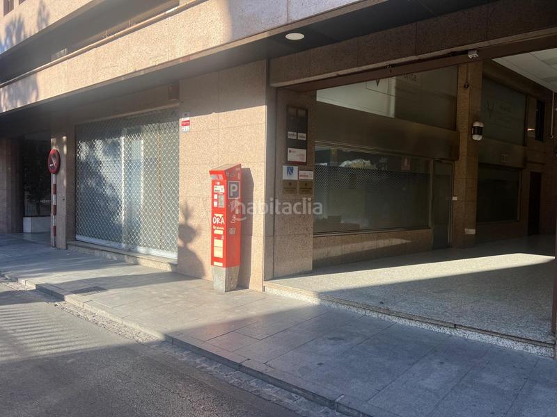 Foto a60f7973-5555-4cd8-b3c3-ffdabacb2abf. Location local commercial dans Centro - Sagrario Granada