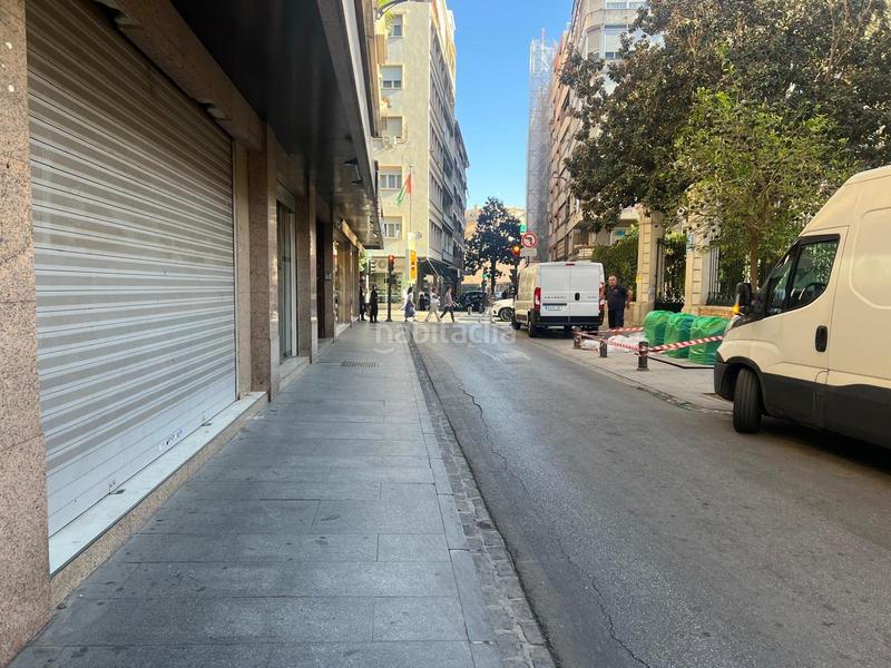 Foto b4015c58-018b-4c96-a32d-21c5b0157f3c. Rent business premise in Centro - Sagrario Granada