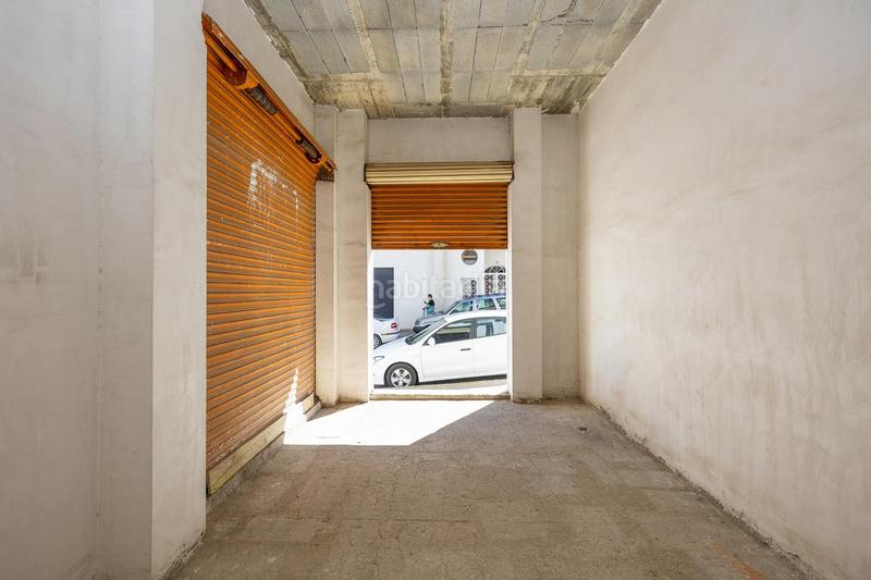 Foto 61d716fb-2b20-4765-9bca-9b1674b3abc9. Local comercial  cerro de los machos. en Granada