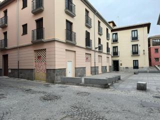 Rent Business premise in San Matías - Realejo. Local en el mejor sitio del centro de granada.