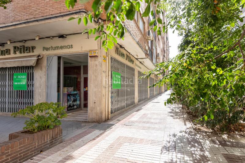 Foto 012bbaa4-74ab-49d4-bc03-9e5295e2fd77. Lloguer local comercial a Cervantes Granada
