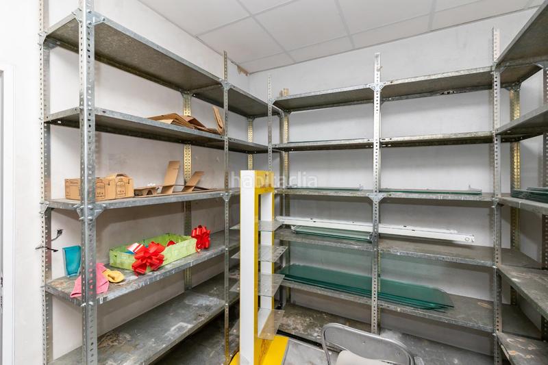 Foto 43a7237c-0291-4844-8730-022a57d908cf. Lloguer local comercial a Cervantes Granada