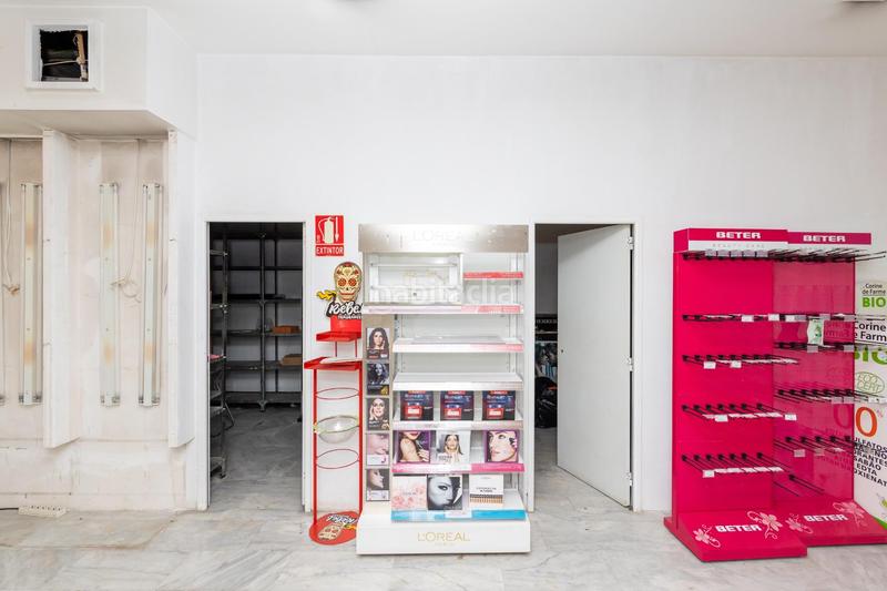 Foto 4ca34158-c478-49db-89cc-786013df3cd4. Lloguer local comercial a Cervantes Granada