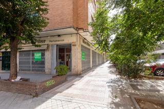 Location Local commercial à Cervantes. Local en alminares.