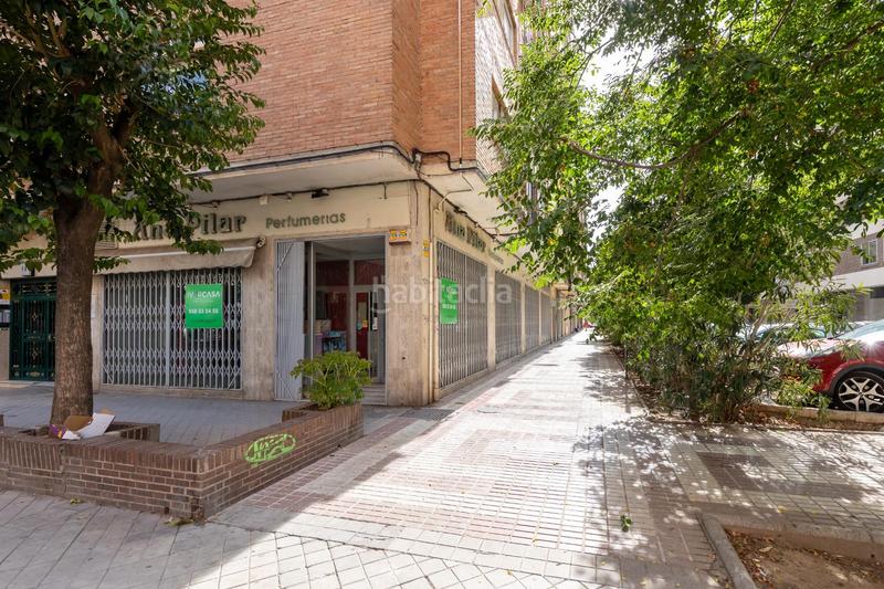 Foto 8ca7fc61-7b03-487a-88f4-bf0659d8ecf9. Rent business premise in Cervantes Granada