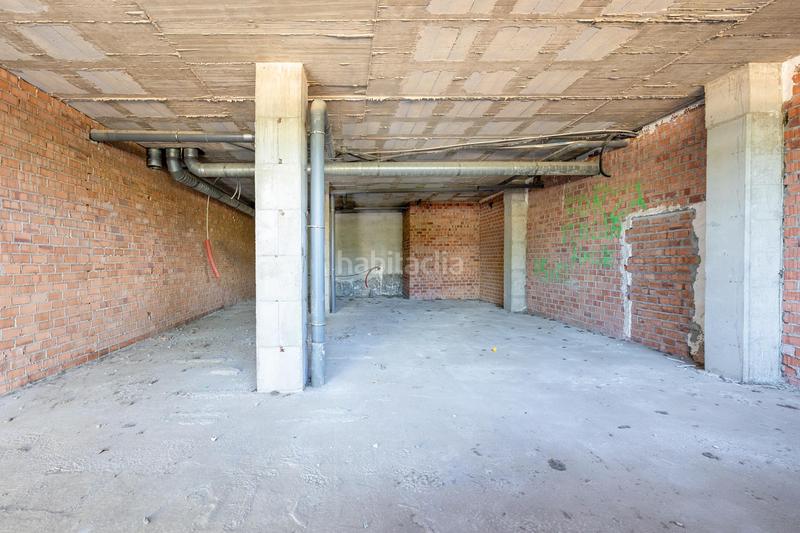 Foto 0c250835-6f92-489a-8ab1-3afc160daef4. Local comercial  en el Campus de la Salud en Granada