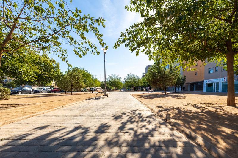 Foto 266e754b-0539-4a57-9436-810c4ea1cbfd. Local comercial  en el Campus de la Salud en Granada