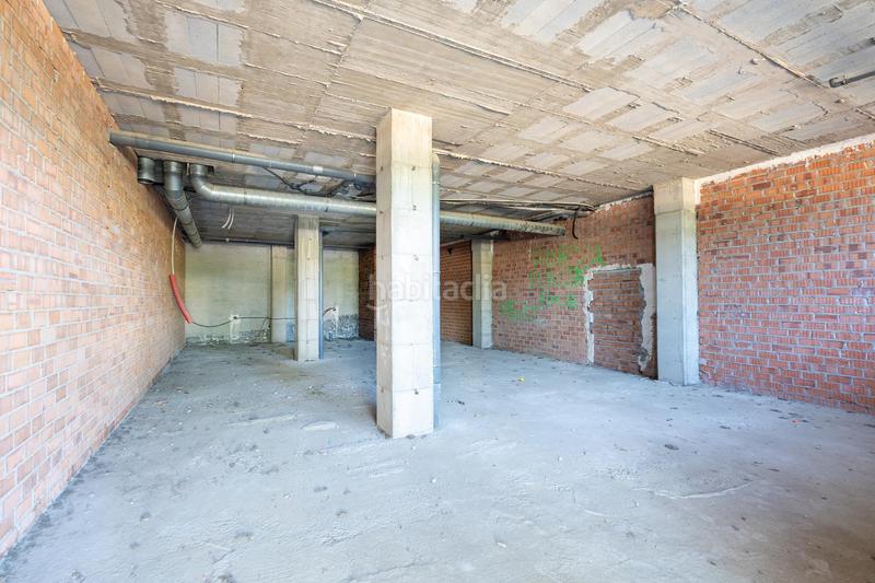 Foto d1dc5698-6dbe-49ce-ae64-0127097dc45f. Local comercial  en el Campus de la Salud en Granada