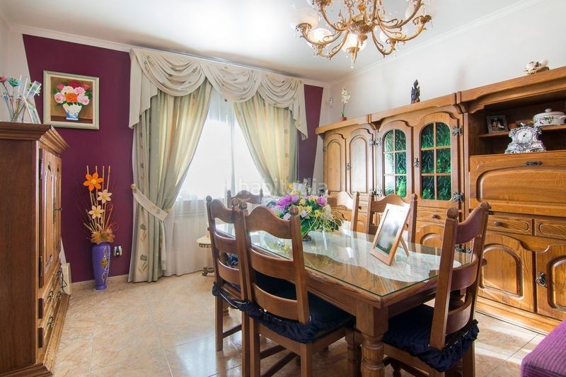 Foto eb55a483-4dd2-45e6-9f51-8ea012141087. Casa amb calefacció a Huétor de Santillán