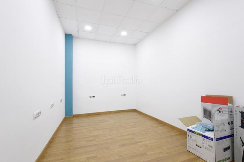 Foto 017d1614-1eed-41cc-9cf4-fce971c12280. Locale commerciale in Bola de Oro Granada