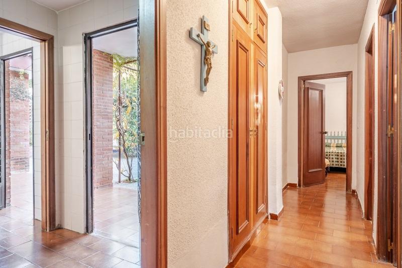 Foto 8819de39-f45b-416f-a2d1-c46f39af9055. Chalet  independiente con la mejor parcela en la prestigiosa urbanización de el serrallo en Granada