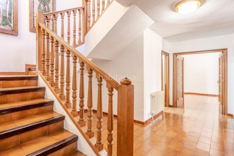 Foto e4885f6f-1e8c-441a-a0ce-59b6a2e5ed10. Chalet  independiente con la mejor parcela en la prestigiosa urbanización de el serrallo en Granada