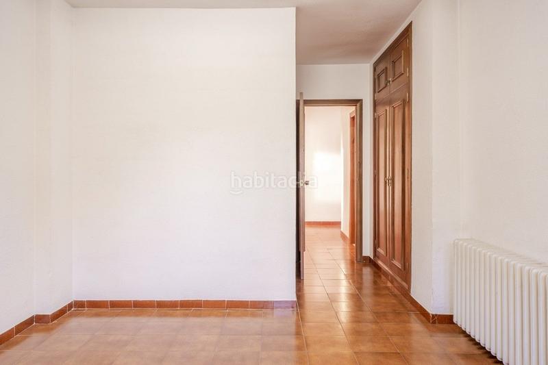 Foto ee1754b0-2138-474f-ae88-b70064acfedd. Chalet  independiente con la mejor parcela en la prestigiosa urbanización de el serrallo en Granada