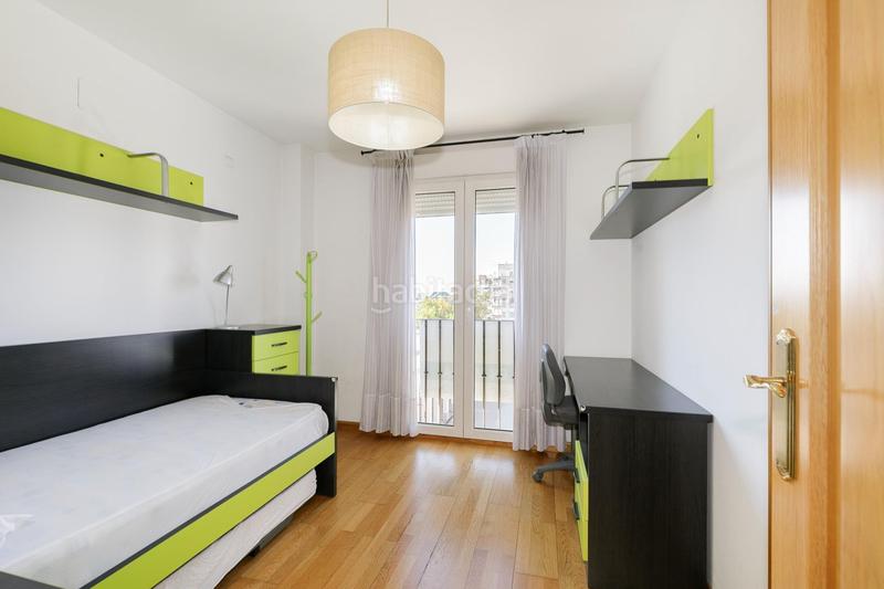 Foto ae6ea5ee-3115-42a1-bcf2-d363647a3253. Piso en San Francisco Javier Granada