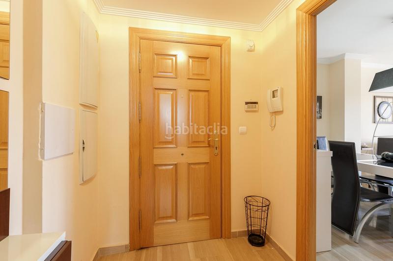 Foto fcb61da8-cffd-4c51-9abf-8479ad0c121f. Piso en San Francisco Javier Granada