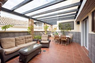 Maison jumelée à Av. F. Garcia Lorca - Nueva Estación Autobuses. Preciosa casa en zona parque almunia