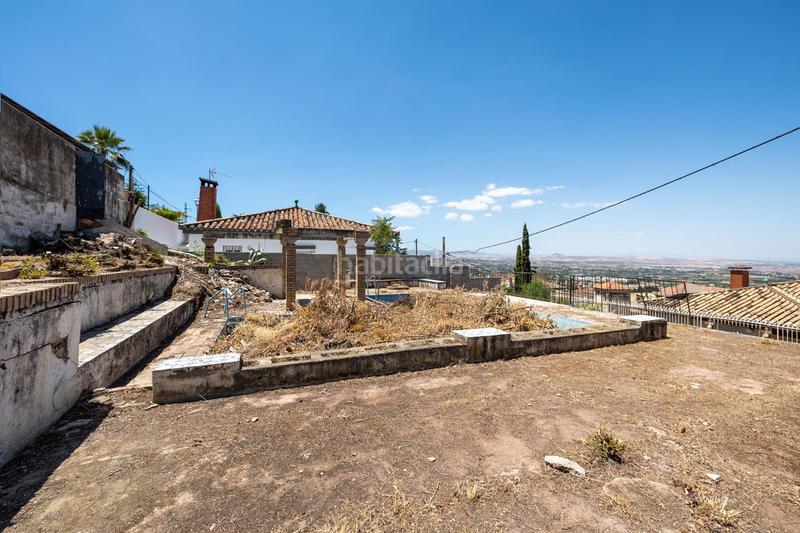 Foto a9766142-d3a7-4967-9556-907bfff982f5. Terreny residencial a Barrio de la Vega Monachil