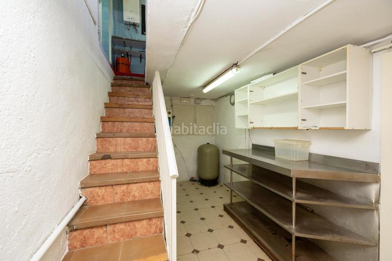 Foto 031fb247-c276-4e87-b129-146d370715ea. Locale commerciale in Rosaleda - Juventud Granada