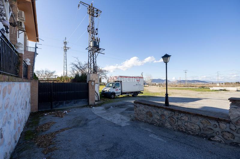 Foto 3f4d414c-ea34-4817-9265-ea944e1651fd. Locale commerciale in Rosaleda - Juventud Granada