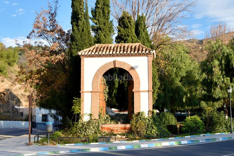 Foto 2b9da863-7d10-4a9f-a09c-b71406bbac73. Casa adossada a Lanjarón