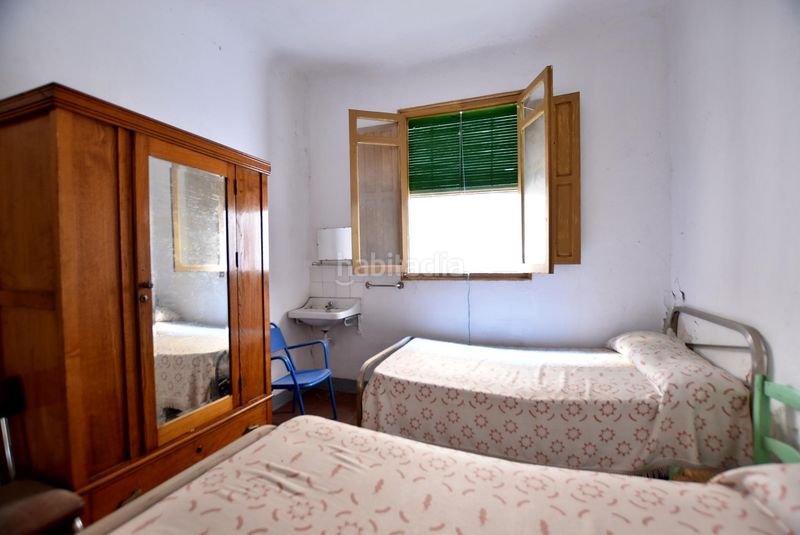 Foto 73d2d798-62e3-46e7-823b-e8de1d22e193. Casa adossada a Lanjarón