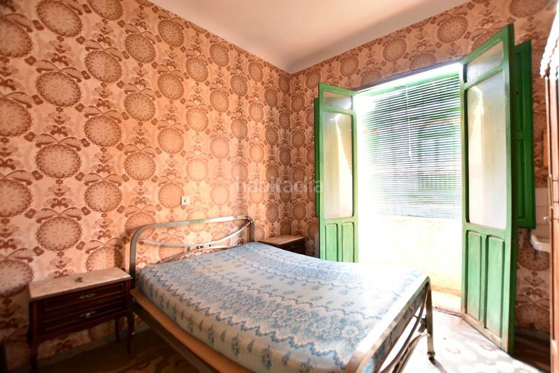Foto c06fafca-47ed-4c4b-bd80-8f22c15a393f. Casa adossada a Lanjarón