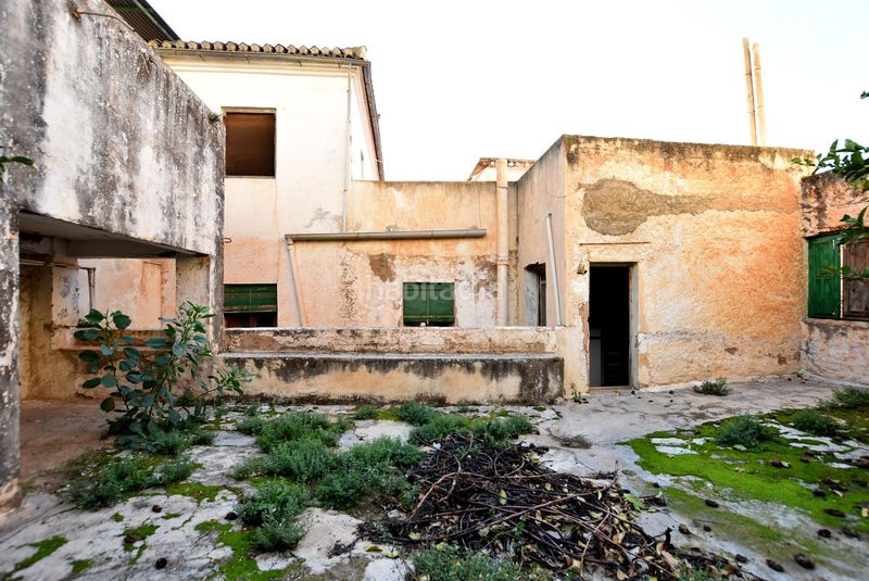 Foto fe439c08-6a34-4146-8cc9-5fbde6dedb44. Casa adossada a Lanjarón
