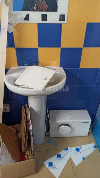 Foto c3585116-50aa-430b-8507-40e830c3dcd6. Alquiler local comercial  en alquiler zona Plaza de Toros, en Granada