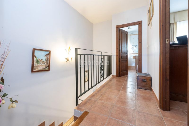 Foto a62ddefa-464e-453d-8404-c000bf6468dc. Casa amb calefacció a Alfacar
