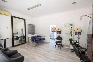 Local Comercial en Calle ALMUÑECAR