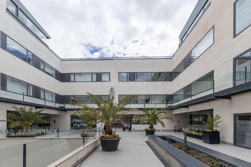 Foto 2fd3018e-9cc6-4067-88e1-5d2b6f9c90f6. Büro in madroño in Atarfe