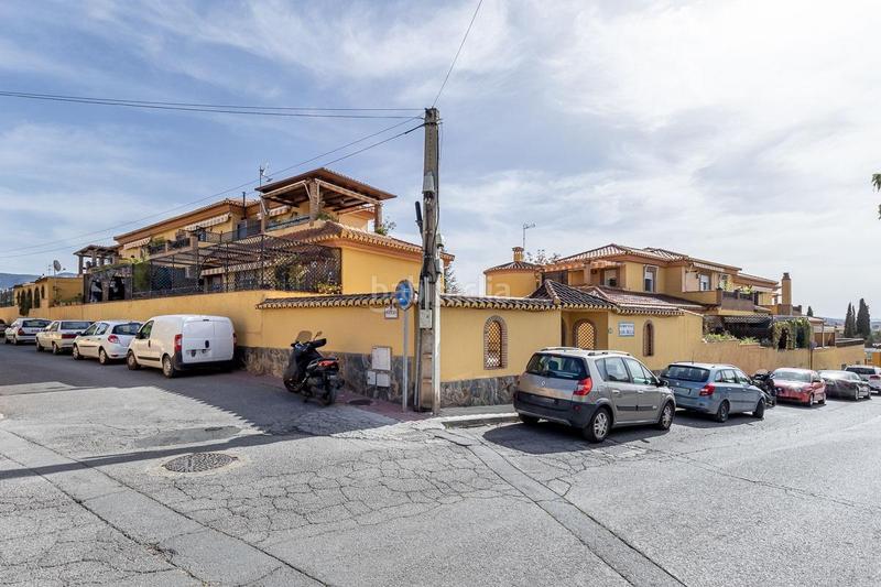Foto dba78ed7-84ed-4446-a84d-77fe5157bcbb. Piso pisazo con terraza y residencial con piscina en ogijares! en Ogíjares