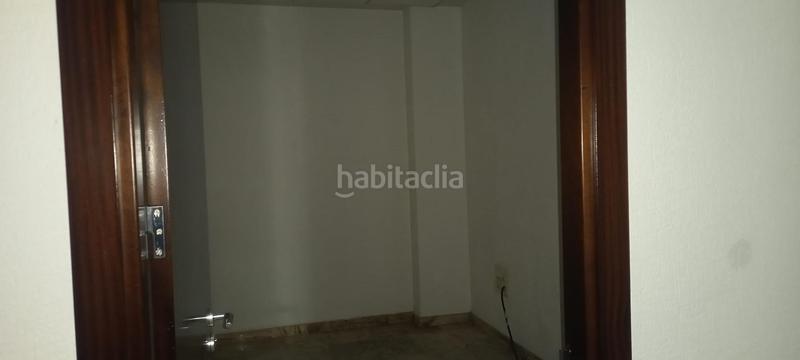 Foto 56826f49-9754-4c23-b2cc-b4c374cb7bad. Location local commercial dans Camino de Ronda Granada