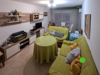 Lloguer Pis a Camino de Ronda. Alquiler para estudiantes.  zona hipercor.  3 habitaciones