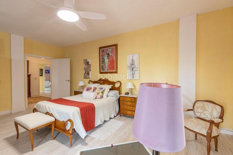 Foto f54afcf4-6bcb-4543-97fc-f3be3e8bd69f. Casa en avenida del suspiro del moro 151 chalet con piscina en urbanización suspiro del moro en Otura