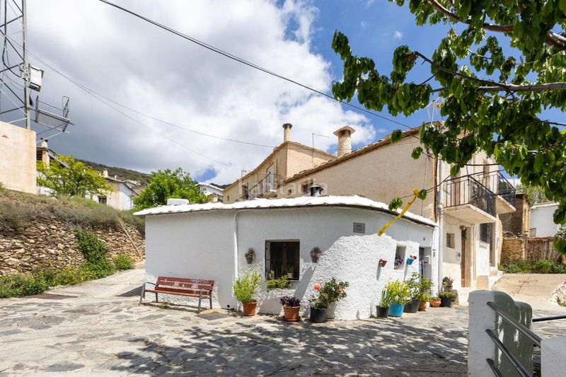 Foto a913fc9d-19bb-4e3a-a5cf-bcd795c8b38d. Casa a Bubión