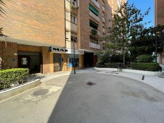 Local Comercial a Calle ALMINARES DEL GENIL