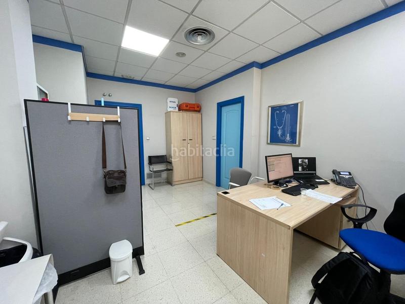 Foto 5ca1b70d-4d7a-4839-831d-908c6665eafc. Lloguer local comercial a Cervantes Granada