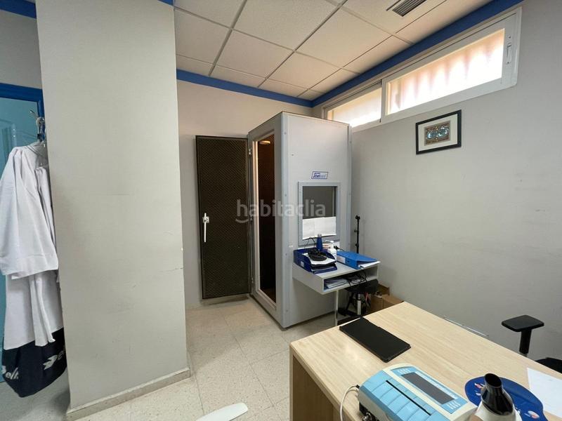 Foto 8b1c57f4-8cfa-4a99-a3b7-b70e1d27efbc. Lloguer local comercial a Cervantes Granada