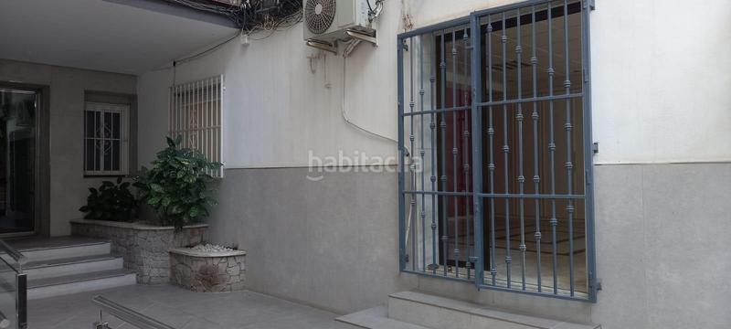 Foto 699f9327-6170-4b97-a7c9-7f4e909085e2. Location local commercial dans Centro - Sagrario Granada