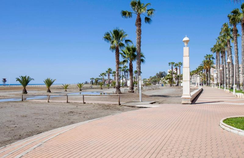 Foto dc9de385-3e24-4932-8671-161319afa835. Appartamento in Playa de Granada Motril